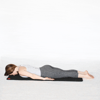 坚持进行瑜伽运动帮你塑造翘臀提升气9博体育质缓解生活压力(图6)